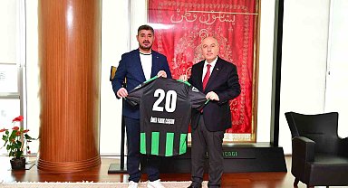 Denizlispor yönetimi Vali Coşkun'la buluştu