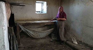 Diyarbakır'da 25 yıldır ekmek, taş fırında kadın elinden çıkıyor