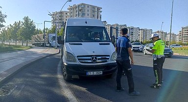 Diyarbakır'da okul servislerine yapılan denetimde 54 araca cezai işlem uygulandı