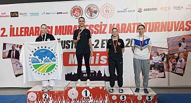 Diyarbakırlı sporcular turnuvada derece elde etti