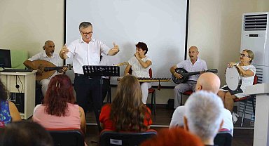 Dünya Alzheimer Günü Mavi Ev'de kutlandı