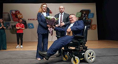Engelleri aşan üniversite DEÜ'de fırsat eşitliği ön planda