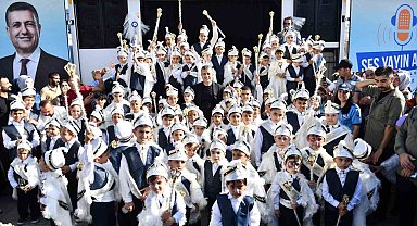 Esenyurtlu minikler Sünnet Şöleni'nde gönüllerince eğlendi