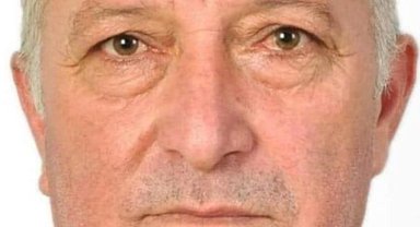 Evinde rahatsızlanan adam hastane yolunda hayatını kaybetti