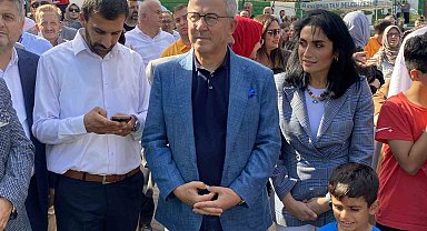Eyüpsultan Belediyesi, Parseller Spor Sahası'nı futbolseverlerle buluşturdu