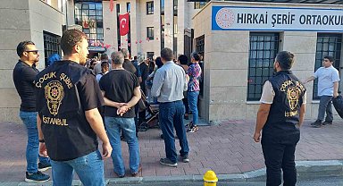 Fatih'te okul önünde denetim