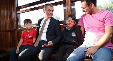 Gölbaşı Belediye Başkanı Şimşek, tramvay turuna çıktı