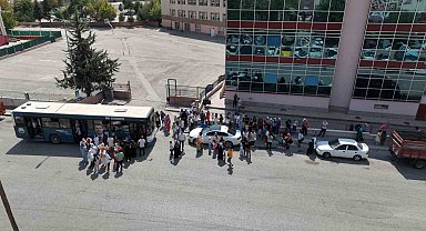 Gölbaşı Belediyesi vatandaşları otobüslerle TEKNOFEST'e taşıdı