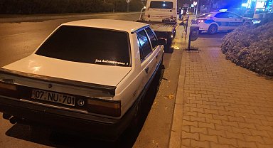 Gürültü kirliliği yapan otomobil trafikten men edildi