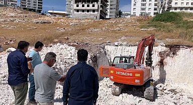 Halfeti'deki millet bahçesinde yoğun çalışma