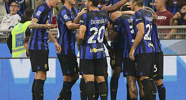 Inter, Milano derbisini 5 golle kazandı