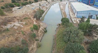 İSKİ'nin yarım bıraktığı dere ıslahı Halkalı Gümrüğü'nü göle döndürdü