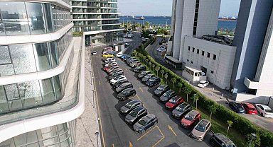 İstanbul'da Togg sevkiyatı; tırlar dolusu yeni araçlar getirildi