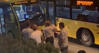 İstanbul'da sokakta kavga