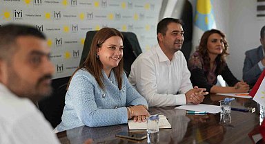 İYİ Parti 6. Bölge Koordinatörü Tüfekci'den, Antalya'da yerel seçim çalışması