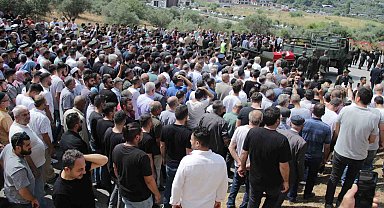 İzmirli Pençe-Kilit şehidini binler uğurladı