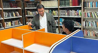 Kaymakam Ocak ilçe halk kütüphanesini ziyaret etti