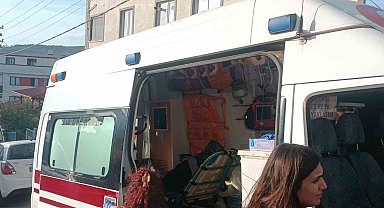Kışlık konserve yaparken yangın çıktı, 2 kişi dumandan etkilendi
