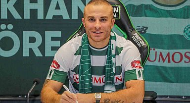 Konyaspor, Gökhan Töre ile resmi sözleşme imzaladı