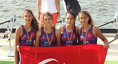 Kürek Milli Takımı'ndan 16 madalya