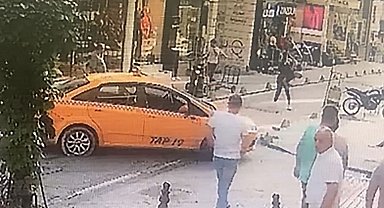 Laleli'de yol verme tartışmasında taksici bacağından vuruldu