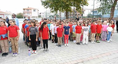 Lapseki'de İlköğretim Haftası etkinliği