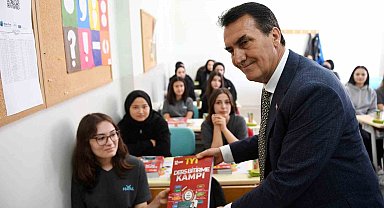 Lise öğrencilerine yardımcı kitap desteği