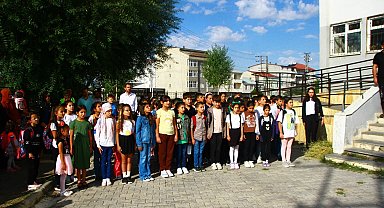 Malazgirt'te ilk ders zili çaldı
