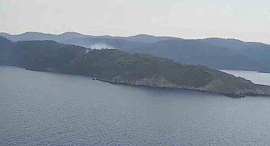 Marmaris yangınına havadan müdahale sürüyor