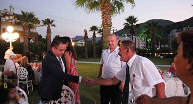 Marmaris'te gaziler ve şehit yakınları için yemek düzenlendi