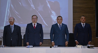 Mavi Vatan meşalesi Ayvalık’ta yakıldı