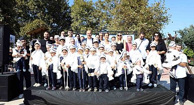 Mudanya Belediyesi'nden sünnet şenliği