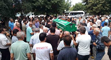 Nagihan öğretmen, son yolculuğuna gözyaşları ve dualarla uğurlandı