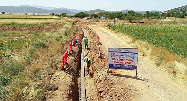 Nikfer'in içme suyu hatları baştan aşağı değişiyor