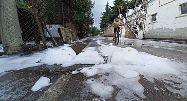 İşte Karşınızda Köpüklü Cadde