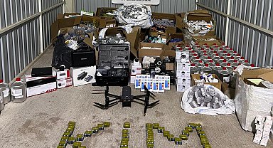 Öncüpınar sınır kapısında 25 milyon liralık kaçak ilaç ve elektronik eşyalar yakalandı