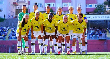 Petrol Ofisi Grubu'nun Fenerbahçe kadın futbol takımına desteği devam ediyor