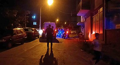 Polise ateş eden 2 kişi kovalamaca sonucu yakalandı