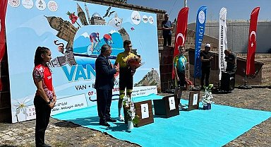 "Tour of Van" Uluslararası Bisiklet Yarışı devam ediyor