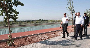 Şanlıurfa'da yeşil alan çalışmaları sürüyor