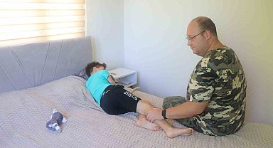 Savaştan kaçtı, maganda kurşunuyla yaralandı