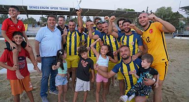 Seferihisar Cittaslow plaj futbol takımı, şampiyon oldu