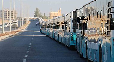 Şehir merkezinde 750 araçla gövde gösterisi