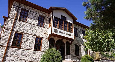 Sille Müzesi tarihi dokusuyla ziyaretçilerini etkiliyor