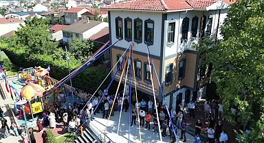 Sultanbeyli'de Aşık Veysel Kültür ve Sanat Evi açıldı