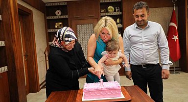Türkiye'nin ikinci rahim nakli bebeği 1 yaşında
