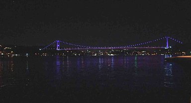 Ukrayna tahılını taşıyan 'Resilient Africa' isimli gemi İstanbul Boğazı'nda