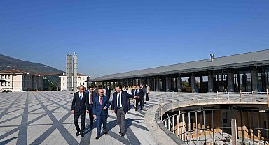 Vali Demirtaş, Osmangazi Meydanı'nı inceledi