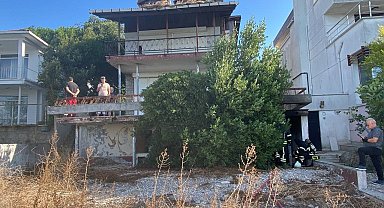 Yalıda çıkan yangın büyümeden söndürüldü