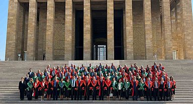 Yargıtay üyelerinden Anıtkabir'e ziyaret